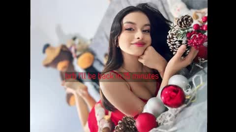 iris felix  online show from December 2024 12:20:01 AM