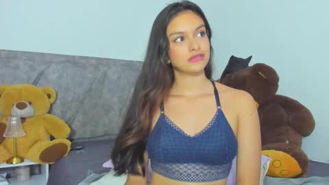 iris felix  online show from February 2025 11:11:01 PM