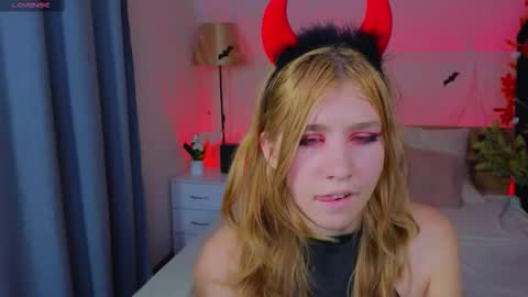 Iris  online show from October 2025 10:45:01 AM