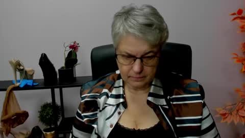 I R I S online show from December 2024 07:18:01 AM