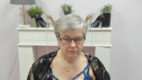 I R I S online show from January 2026 07:11:02 AM