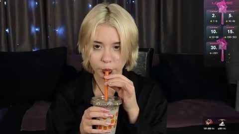 Snapshot of irisbarrington chatting on December 2024 08:21:02 PM Iris Day Maya night online show from December 2024 08:21:02 PM