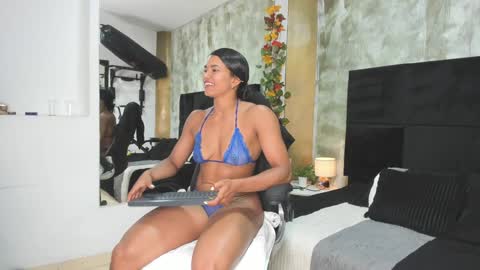 Iris Fit online show from December 2024 02:33:02 AM