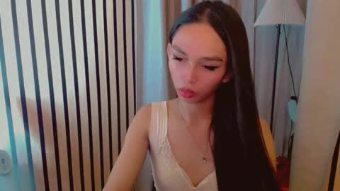 IRISH AND TRIXIE online show from April 2026 07:56:01 AM