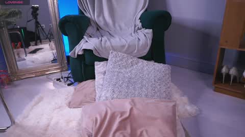 Snapshot of irisreynolds chatting on January 2025 09:14:02 PM Maria online show from January 2025 09:14:02 PM