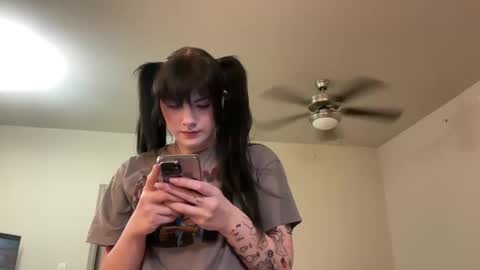 irissweets online show from March 2025 01:53:01 AM