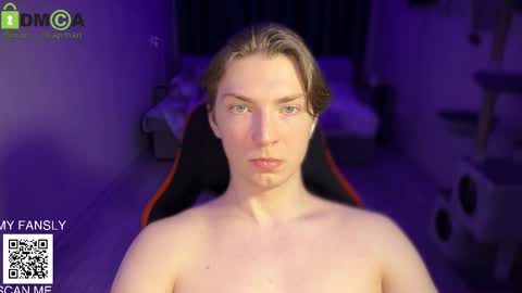 Snapshot of iron__chapman chatting on December 2024 09:48:01 PM Iron online show from December 2024 09:48:01 PM