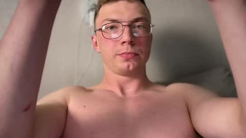 Snapshot of iron__chapman chatting on October 2025 08:19:02 PM Iron online show from October 2025 08:19:02 PM