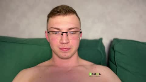 Iron online show from March 2026 11:15:01 PM