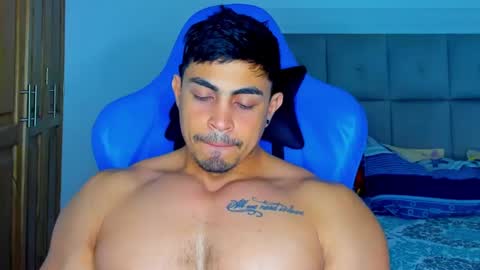 Snapshot of iron_coleman chatting on December 2024 03:04:02 AM Iron online show from December 2024 03:04:02 AM