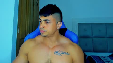 Snapshot of iron_coleman chatting on February 2025 07:40:02 PM Iron online show from February 2025 07:40:02 PM