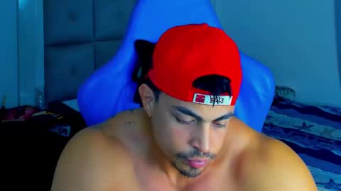 Snapshot of iron_coleman chatting on February 2025 04:07:02 AM Iron online show from February 2025 04:07:02 AM