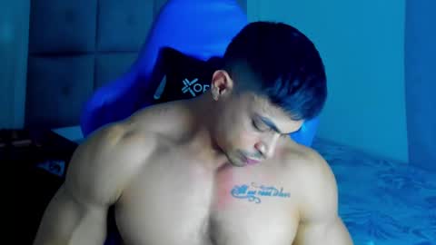 Snapshot of iron_coleman chatting on March 2025 06:39:02 AM Iron online show from March 2025 06:39:02 AM