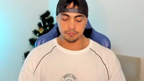 Iron online show from January 2026 01:19:01 AM