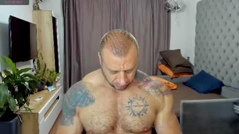 ironhulk22 online show from July 2026 09:58:01 AM