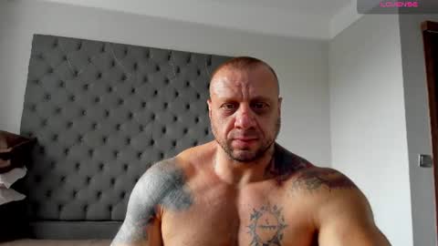 ironhulk22 online show from July 2026 11:06:01 AM