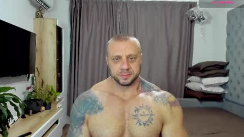 ironhulk22 online show from August 2026 11:20:01 AM