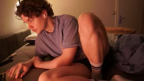 Sam online show from November 2025 09:36:01 PM