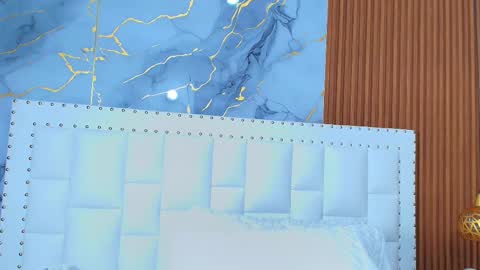 Snapshot of irresistiblemilf chatting on February 2025 12:29:02 PM Sandy online show from February 2025 12:29:02 PM