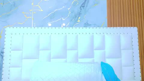 Snapshot of irresistiblemilf chatting on September 2025 12:27:02 PM Sandy online show from September 2025 12:27:02 PM