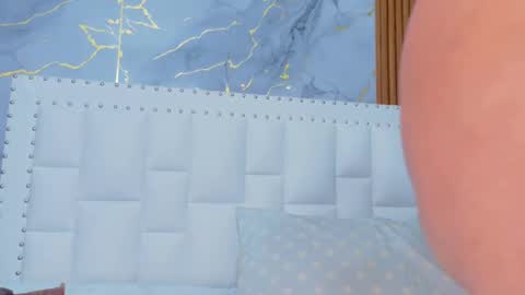 Snapshot of irresistiblemilf chatting on September 2025 12:28:01 PM Sandy online show from September 2025 12:28:01 PM