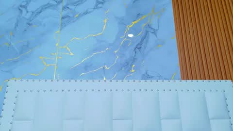 Snapshot of irresistiblemilf chatting on September 2025 12:32:01 PM Sandy online show from September 2025 12:32:01 PM