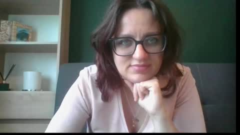 Snapshot of irresistibleparis chatting on May 2026 05:36:01 AM Paris online show from May 2026 05:36:01 AM