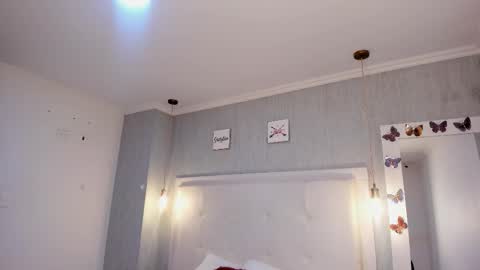 Snapshot of is_a_bell chatting on November 2025 01:39:02 PM is_a_bell online show from November 2025 01:39:02 PM