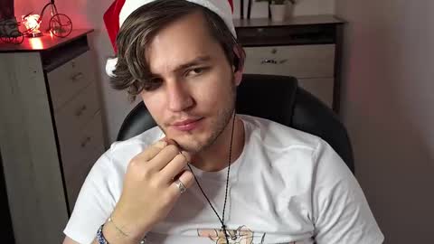 Snapshot of is_jesus chatting on December 2024 10:19:01 PM Jess online show from December 2024 10:19:01 PM