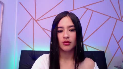 isa__rodriguez online show from March 2026 04:07:02 PM