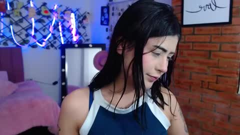 isabela online show from September 2025 03:18:02 AM