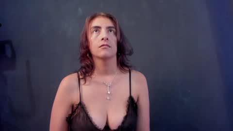 Isabella online show from December 2024 12:36:01 PM