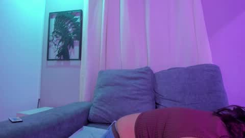 Isabella online show from January 2026 12:31:02 PM