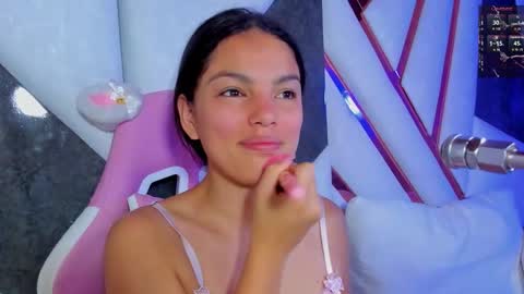 isa_kolins online show from February 2026 10:44:02 AM