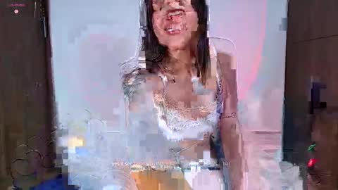 Snapshot of isa_laurentt chatting on May 2026 12:30:01 AM Isabella Laurentt online show from May 2026 12:30:01 AM