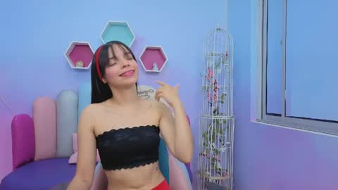 Isaa Skinny  online show from March 2026 03:39:01 AM