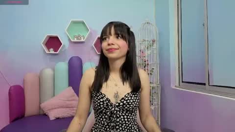 Snapshot of isaa_skinnyy chatting on April 2026 03:37:01 AM Isaa Skinny online show from April 2026 03:37:01 AM