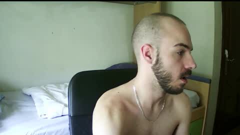 Isaac99c online show from September 2025 11:58:01 AM