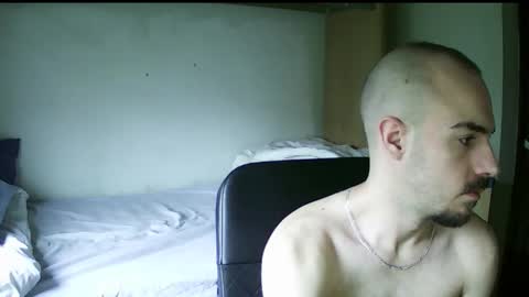 Isaac99c online show from September 2025 02:55:02 PM