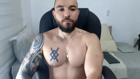 Isaac carter online show from October 2025 11:06:01 AM