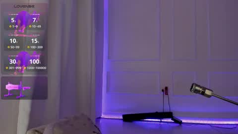 isaac online show from May 2026 08:59:01 PM