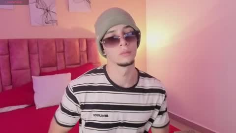 Snapshot of isaacblaze_ chatting on May 2026 03:46:02 AM isaacblaze online show from May 2026 03:46:02 AM