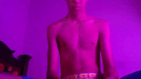 isaac online show from January 2025 05:02:02 AM