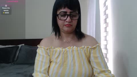 Isabeel Sofia online show from January 2025 04:27:01 PM