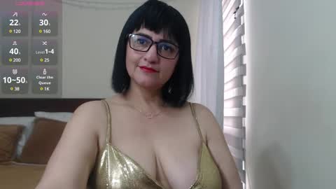 Isabeel Sofia online show from February 2025 03:26:02 PM