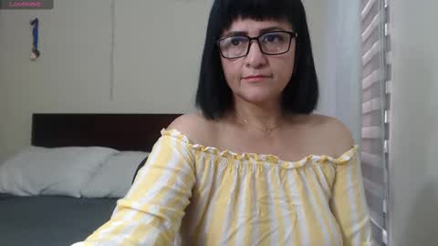 Isabeel Sofia online show from March 2025 07:11:02 PM