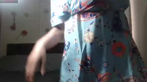 Isabeel Sofia online show from March 2025 07:38:01 PM