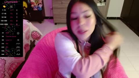 Snapshot of isabeella_24 chatting on January 2025 02:11:01 AM Isabella  online show from January 2025 02:11:01 AM