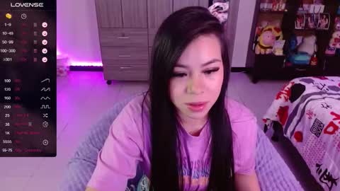 Snapshot of isabeella_24 chatting on October 2025 08:19:01 PM Isabella  online show from October 2025 08:19:01 PM