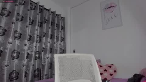 isabela duran online show from September 2025 05:56:01 AM